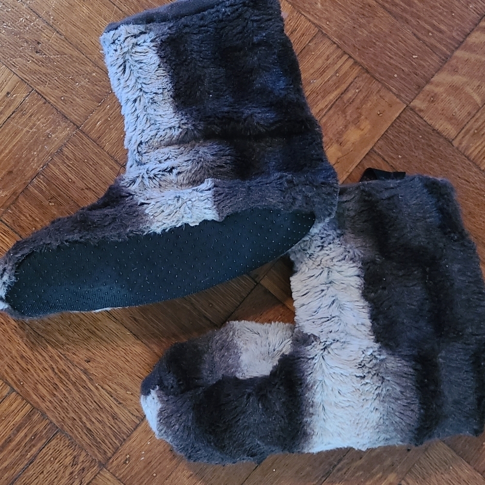 Faux Fur Slippers Size 7 7.5 Hp 🔥🔥🔥🔥 - Picture 6 of 8